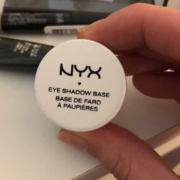 BNIB Eyeshadow and Primer Lot - Picture 5 of 7